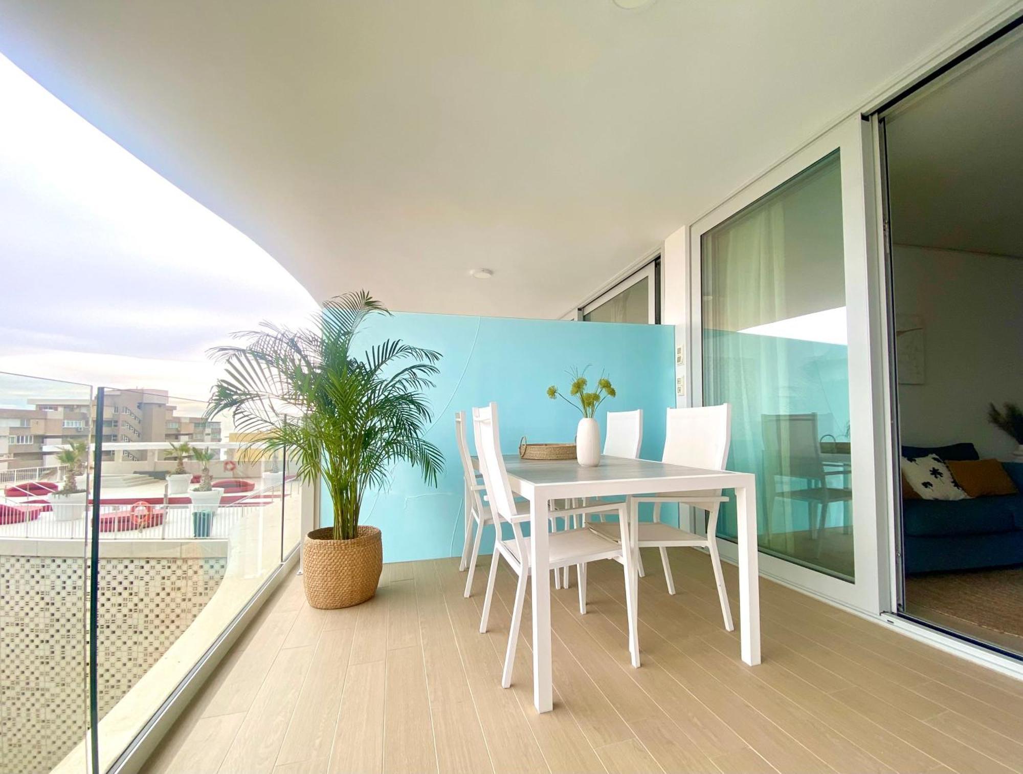 Fantastic Apartment In The Wave Just Steps From Carvajal Beach - Pool And Free Parking Фуенхірола Екстер'єр фото